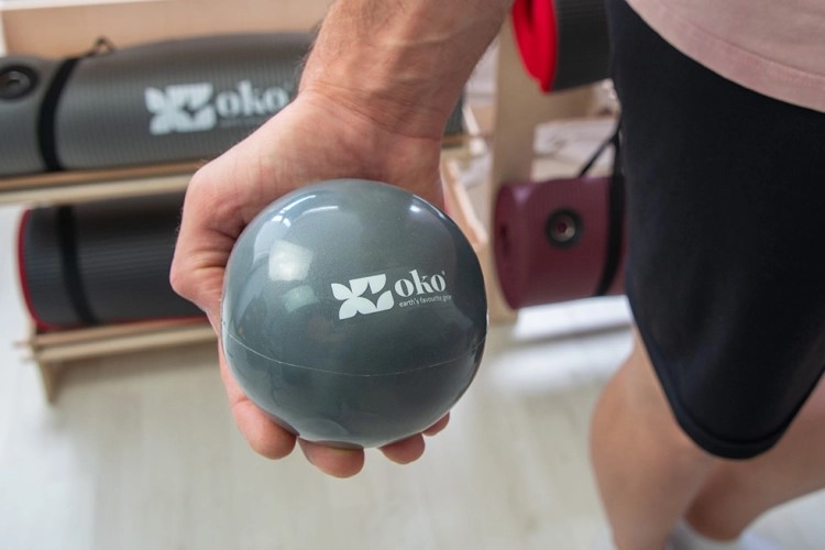 ca022-balle-fitness-1kg--0